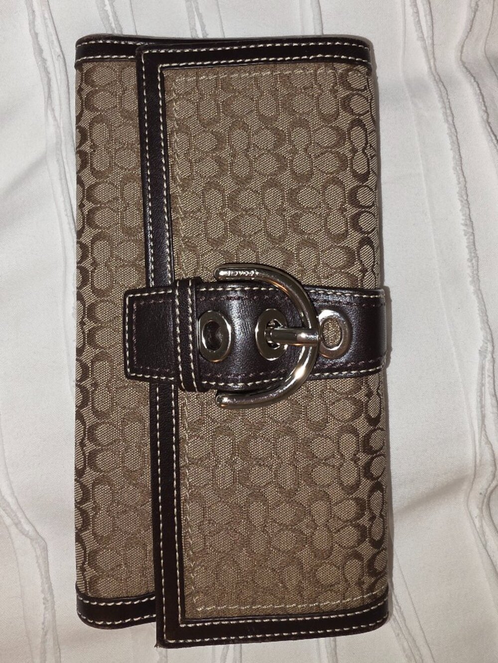 Coach vintage Y2K signature tri fold wallet
